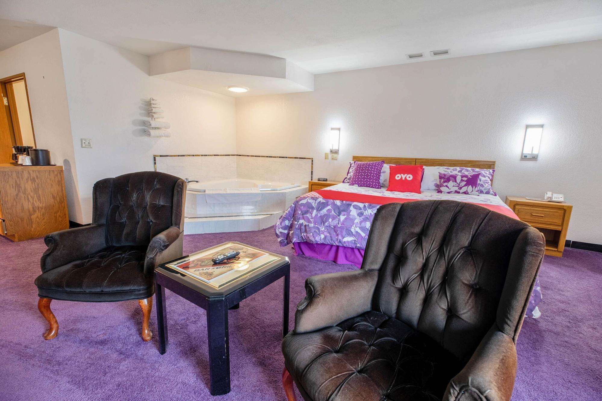 Oyo Hotel Chesaning Route 52 & Hwy 57 ภายนอก รูปภาพ